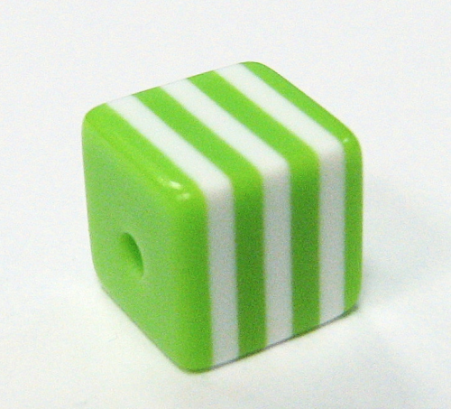 Dice 8x8 mm – Stripes – apple green/white