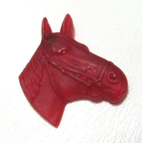 Horse head – pendant – dark red