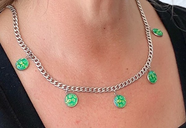 Edelstahl Collier - sunny green - in verschiedenen Längen bestellbar