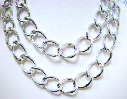 Link chain – Aluminium – 18 mm wide – very solid version – silver – 1 meter
