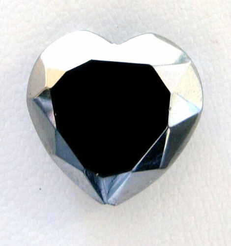 Metal effect glass element heart – rhodium onyx