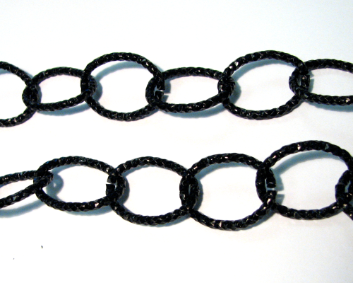 Chain oval – aluminium/diamond sanding – 19 mm wide – black – 1 meter