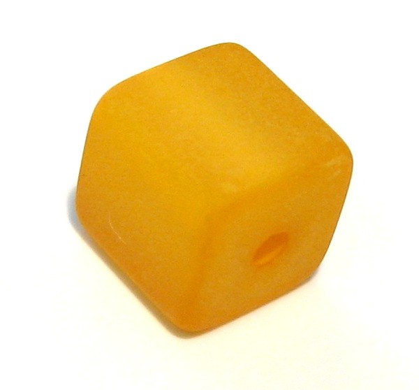 Polaris cube 6 mm saffron – small hole
