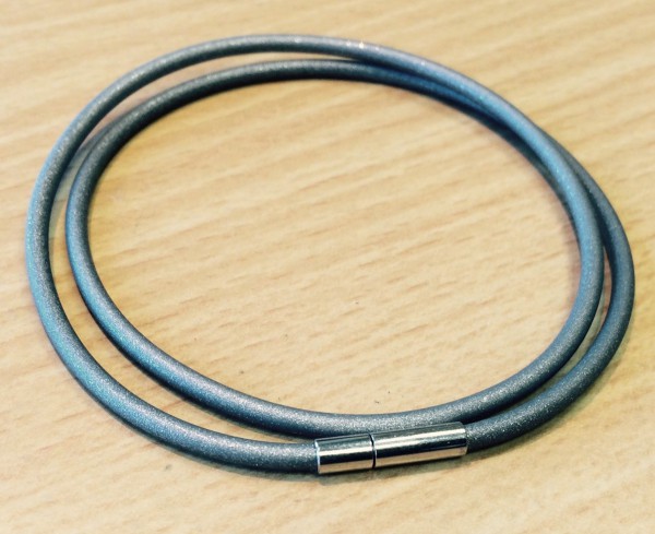 Kautschuk Collier 3mm silber - mit Klickverschluss - verschiedene Längen