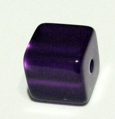 Polariswürfel 8mm purple glänzend - Kleinloch