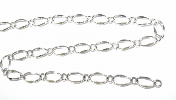 Link chain 8x5 mm – elegant design – color: Silver – 1 meter