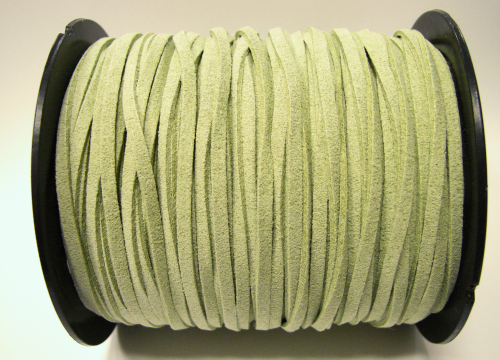 Wollband flach in Wildlederoptik - lindgrün - 1 Meter