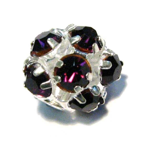 Kristall-Kugel 10mm silber mit amethyst (lila) farbigen Kristallsteinen besetzt.