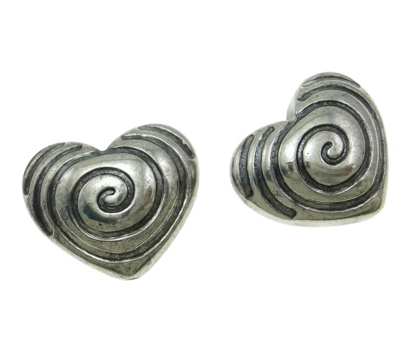 Heart 28x23x15mm, drilled vertically, color: Antique silver, 1 pcs.