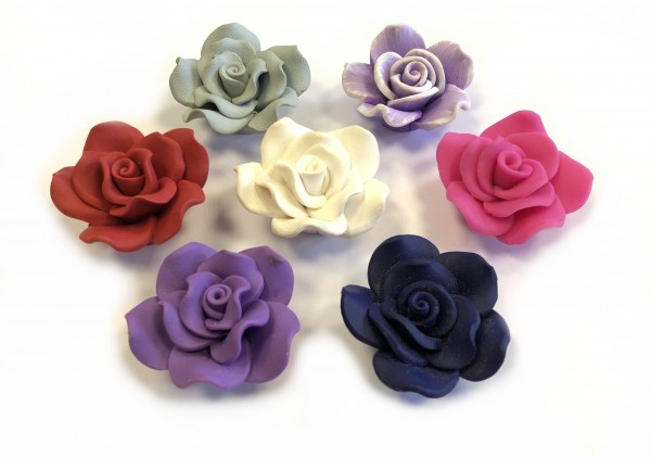 Roses 40 mm – 7 pieces in different colors